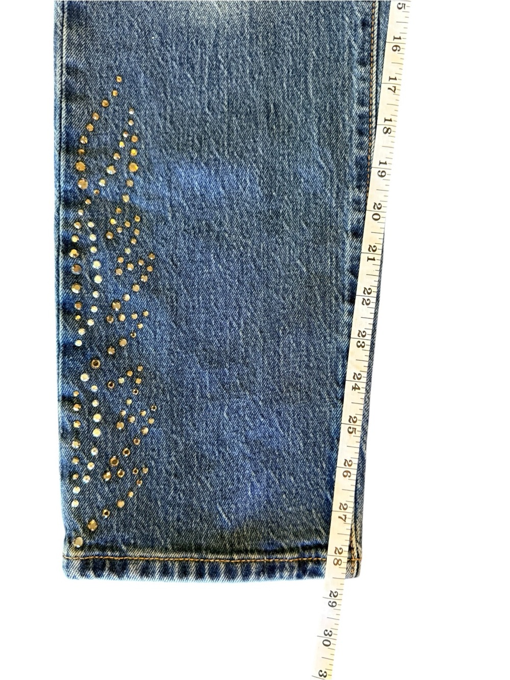 Levi’s 501 Curve Studded Jeans Size 28 Medium Wash Straight Leg Vintage Style - Picture 11 of 12